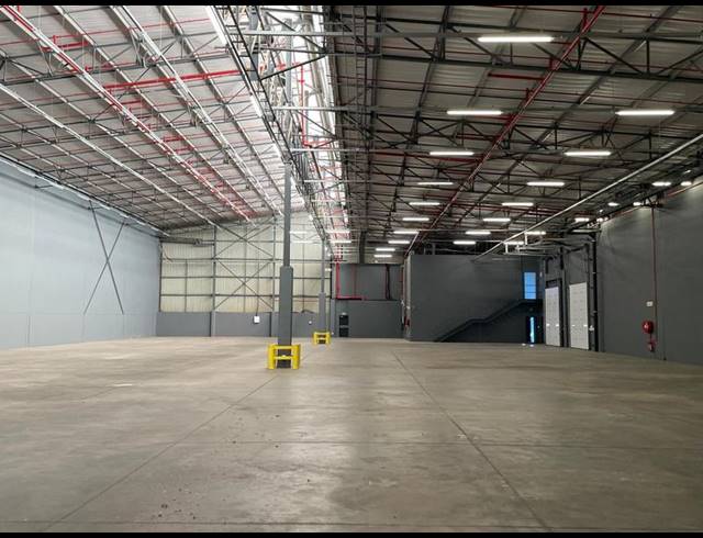 INDUSTRIAL PROPERTY TO RENT IN LOUWLARDIA